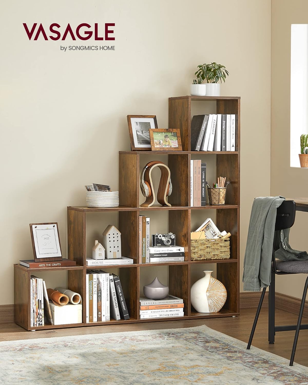 VASAGLE Bücherregal mit 10 Fächern, Regal offen, Stufenregal | Ordnungssystem für Deko, Pflanzen, Wohnzimmer Schlafzimmer, Rustikales Braun, CUSTOS Kollektion, LBC10BX — Ansicht 2