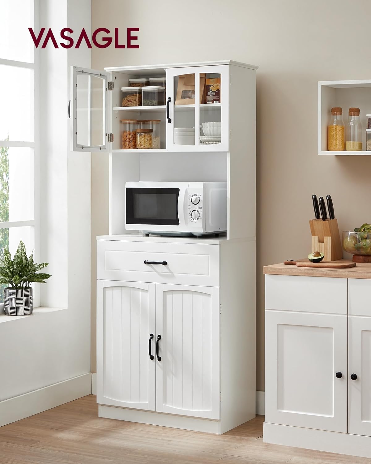 VASAGLE Küchenschrank, Mehrzweckschrank, Vorratsschrank, mit verstellbaren Einlegeböden, für Mikrowellen geeignet, Schublade, Glastüren, Kabelloch, moderner Stil, weiß LSC361W21 — Ansicht 2